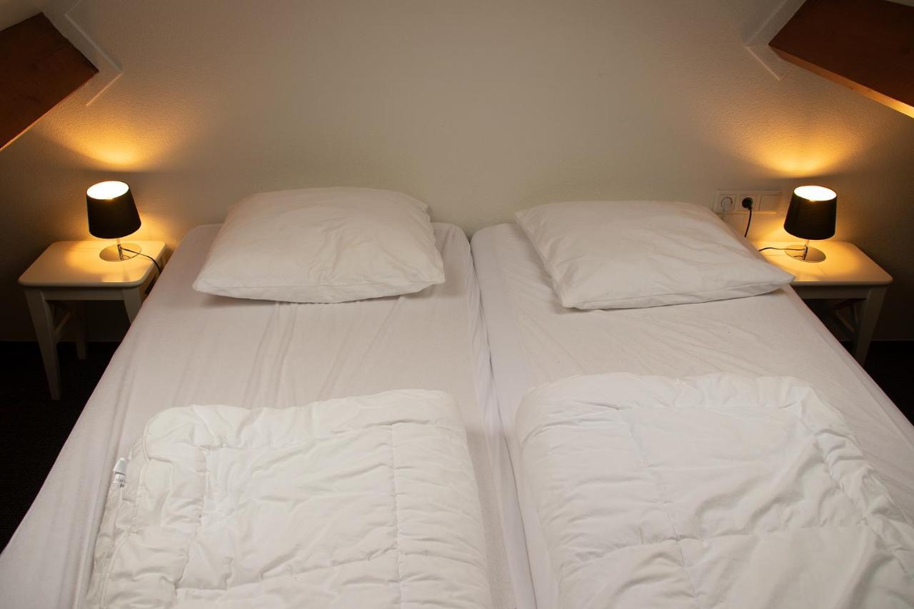 Koetsementen Appartementen Met Strandcabine ドンブルグ エクステリア 写真